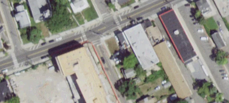 301 Main St