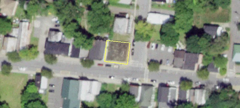 3021 Main St