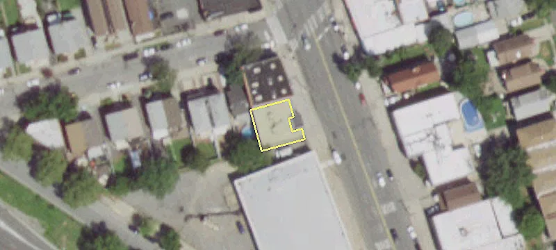 3844 Tremont Ave