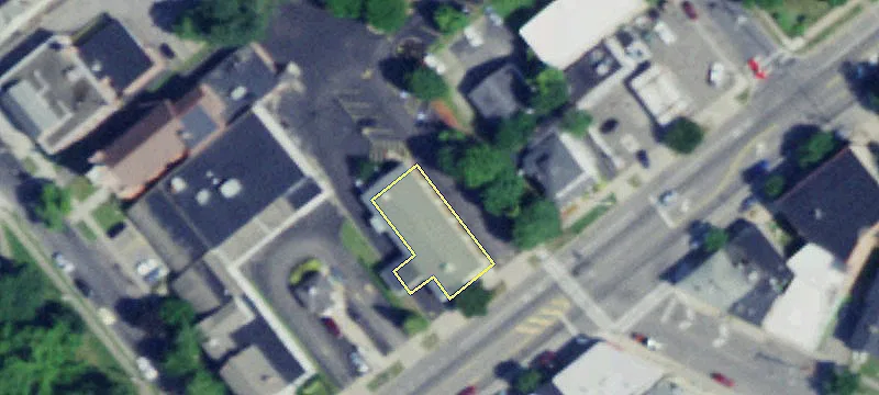 32 Main St