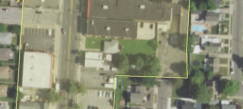3235 Long Bch Rd