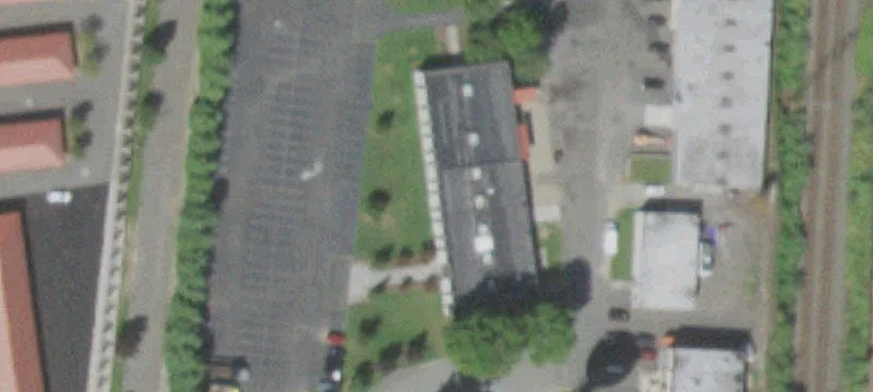 25 Holt Dr