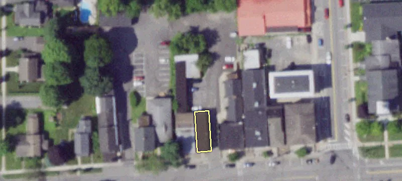 24 Main St