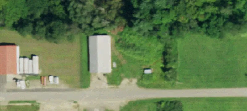 27 White Dr
