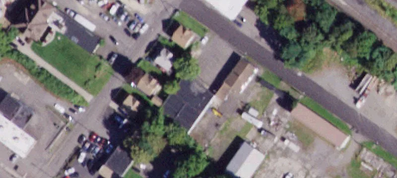 33 Brown St