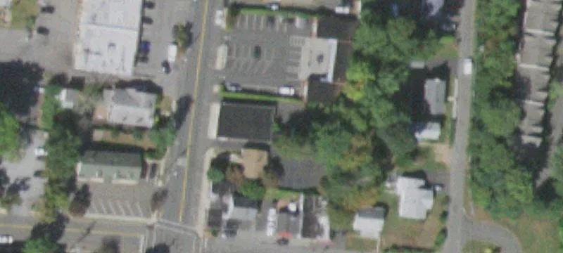 96 Maple Ave