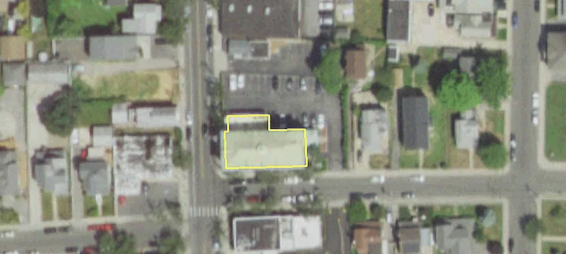 148 Doughty Blvd