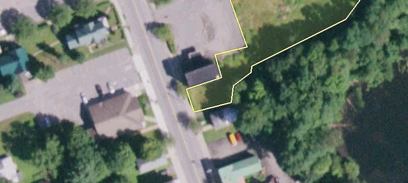 192 Main St