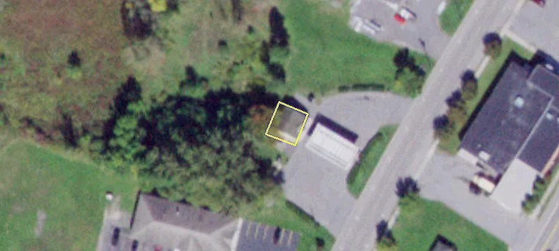 2695 Erie Dr