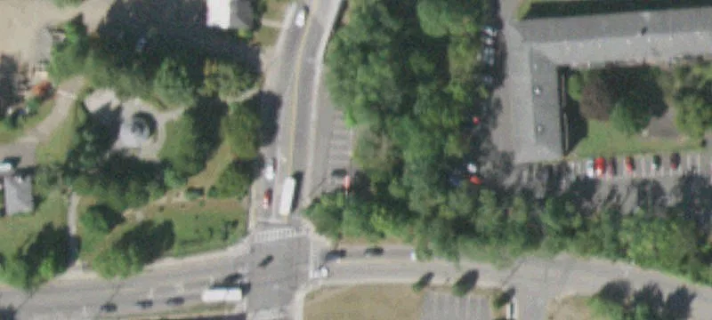 136-140 Main N St