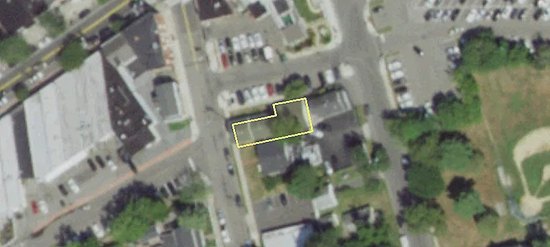 23 Candee Ave