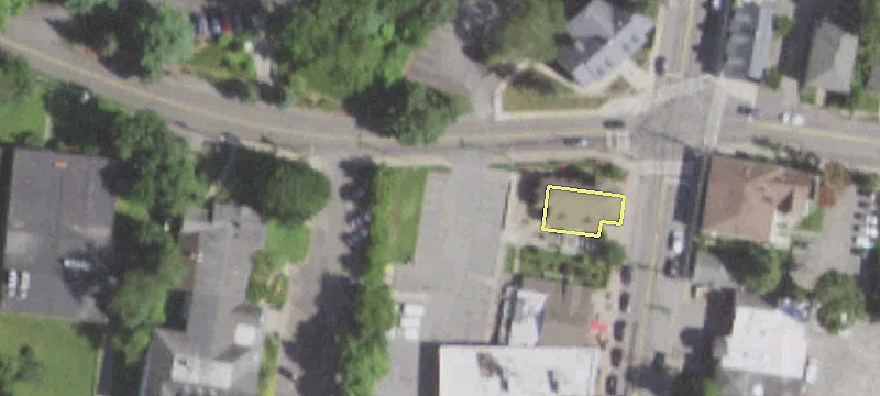 409 Main St