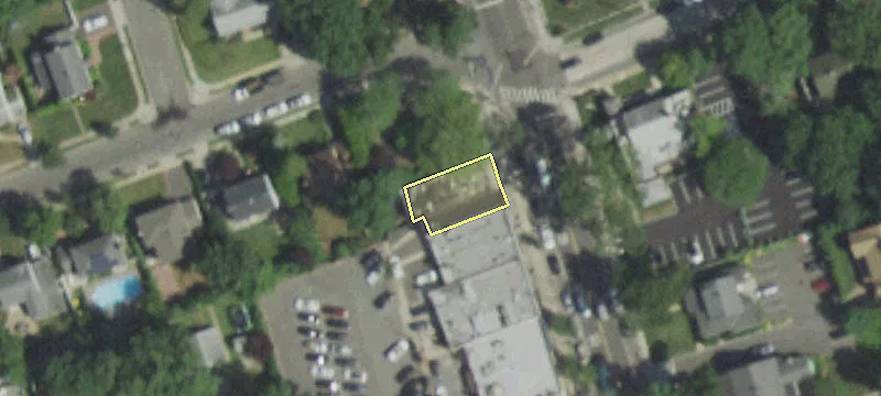 153 Merrick Ave