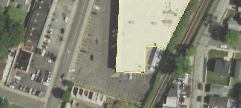 611 Woodfield Rd