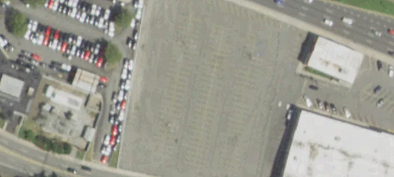 300 Sunrise Hwy