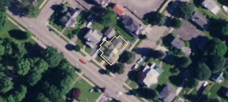 296 Main St