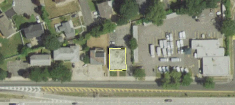 445 Sunrise Hwy