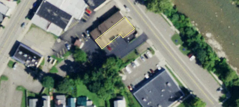 33 Water St