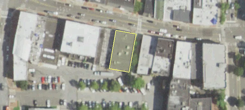 30 Gln St
