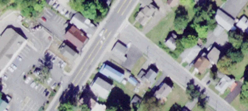 28 Main St