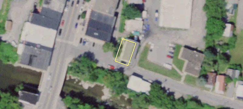 8 Grange Ave