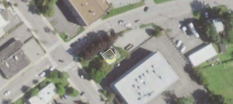 1952 Commerce St
