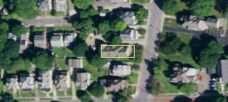 90 Forest Ave