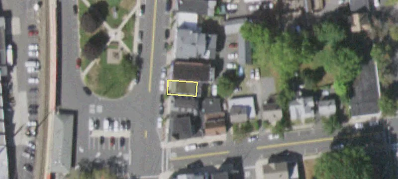 28-32 Main St
