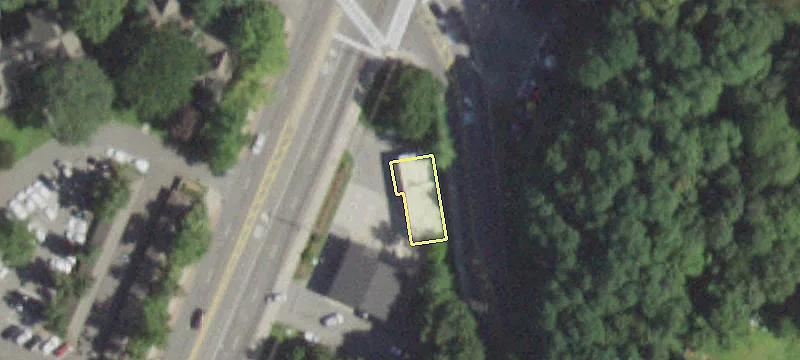 610 Central Park Ave