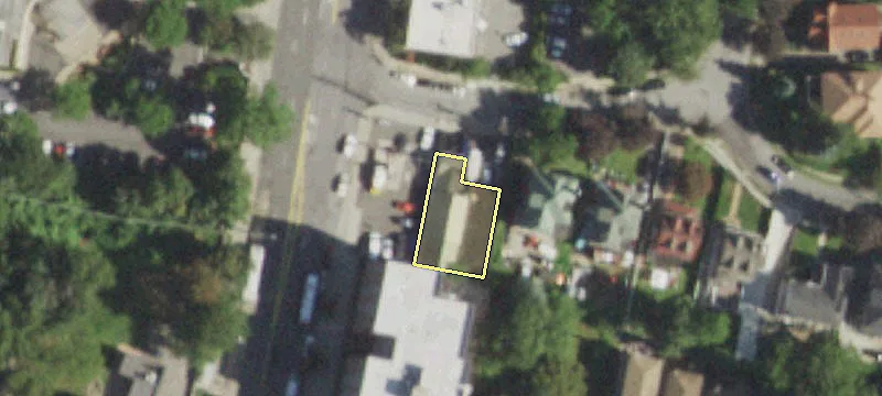546 Riverdale Ave