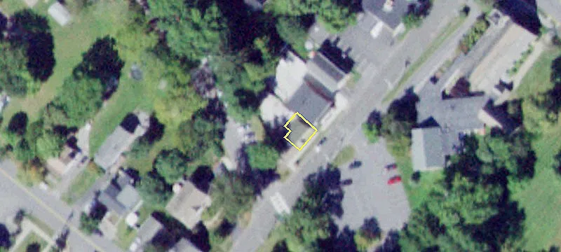 28 Saint James Pl