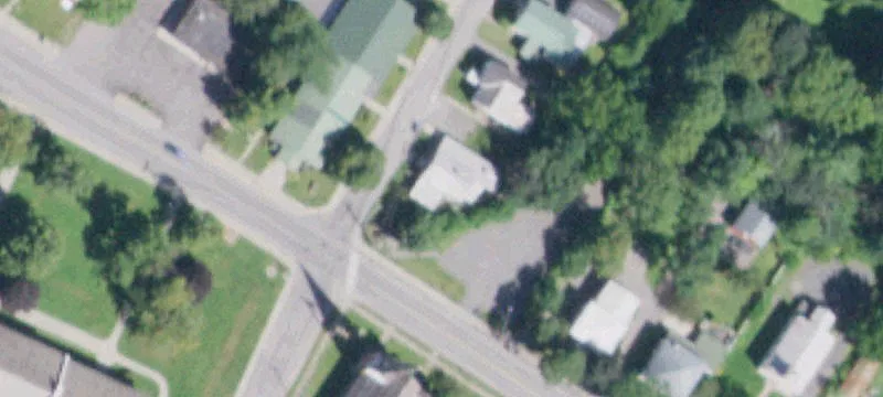 104 Wls Ave