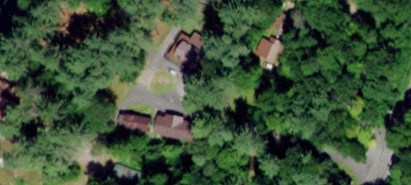 365 River Dr