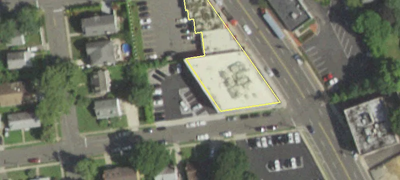 125 Mineola Ave
