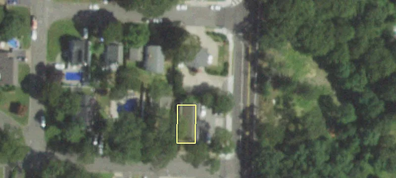 370 Hawkins Ave