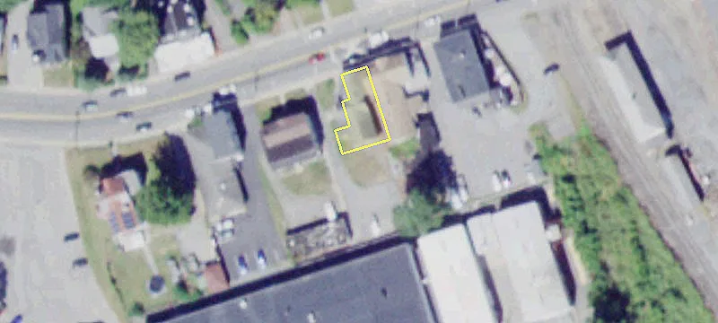 118-120 Main St