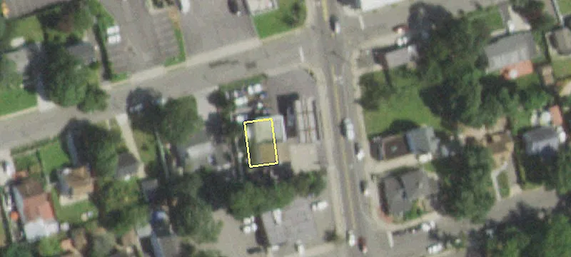 107 Carleton Ave
