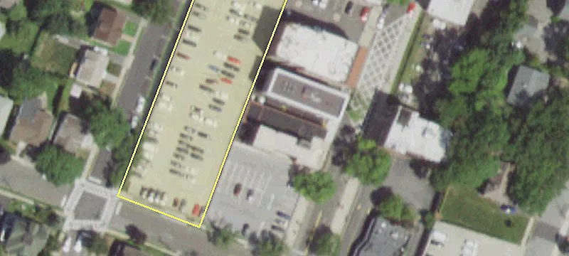 211 5th Ave