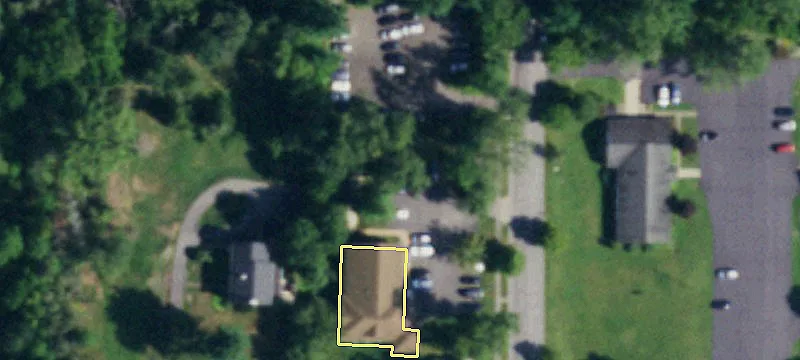 950 Main St