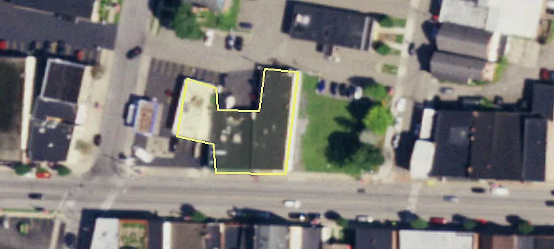 18 Main St