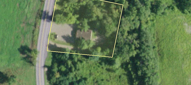 386 Maple Rd