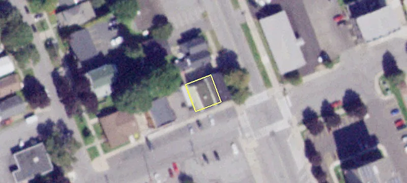 11 Seneca St