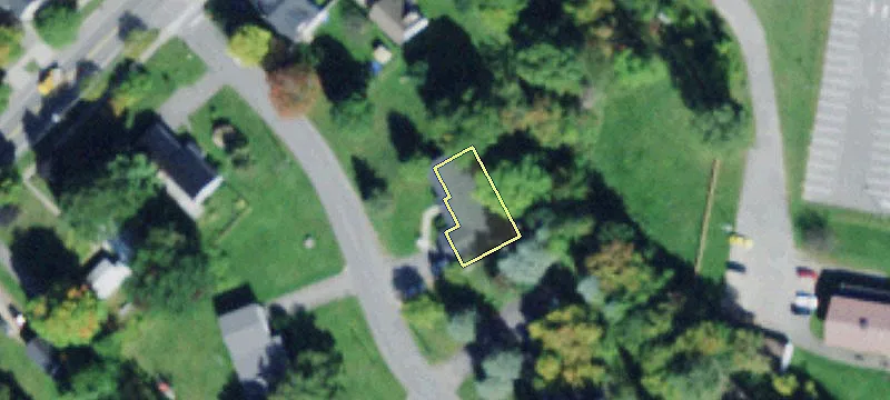 4 Sealy Dr