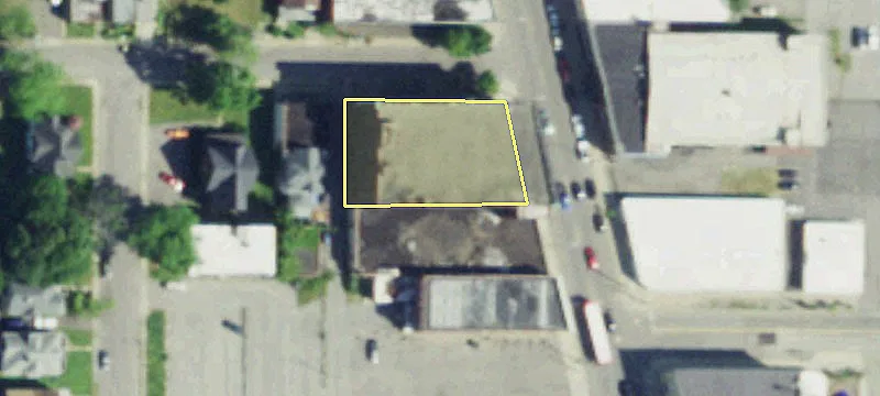 1708 Main St