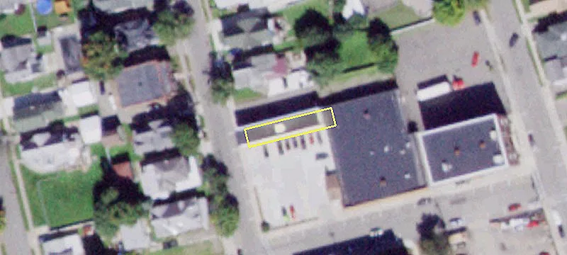 442 Fulton St