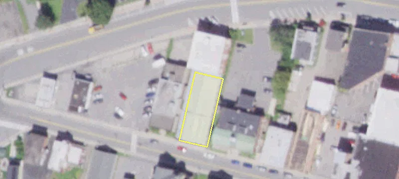 35 Erie Blvd