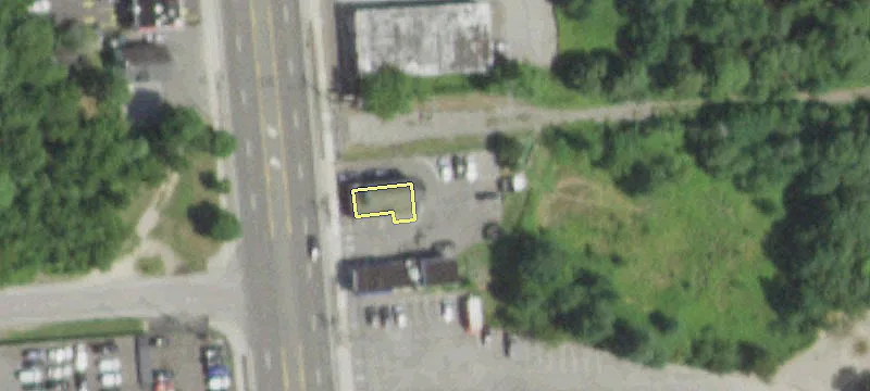 455 Medford Ave