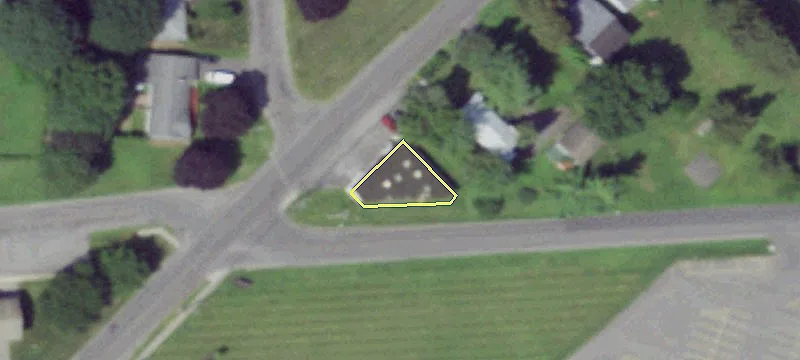 807 Fay Rd