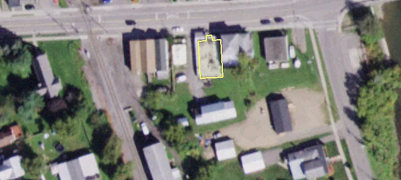 9-11 Main St