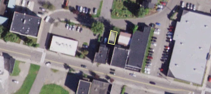 132 Clinton St
